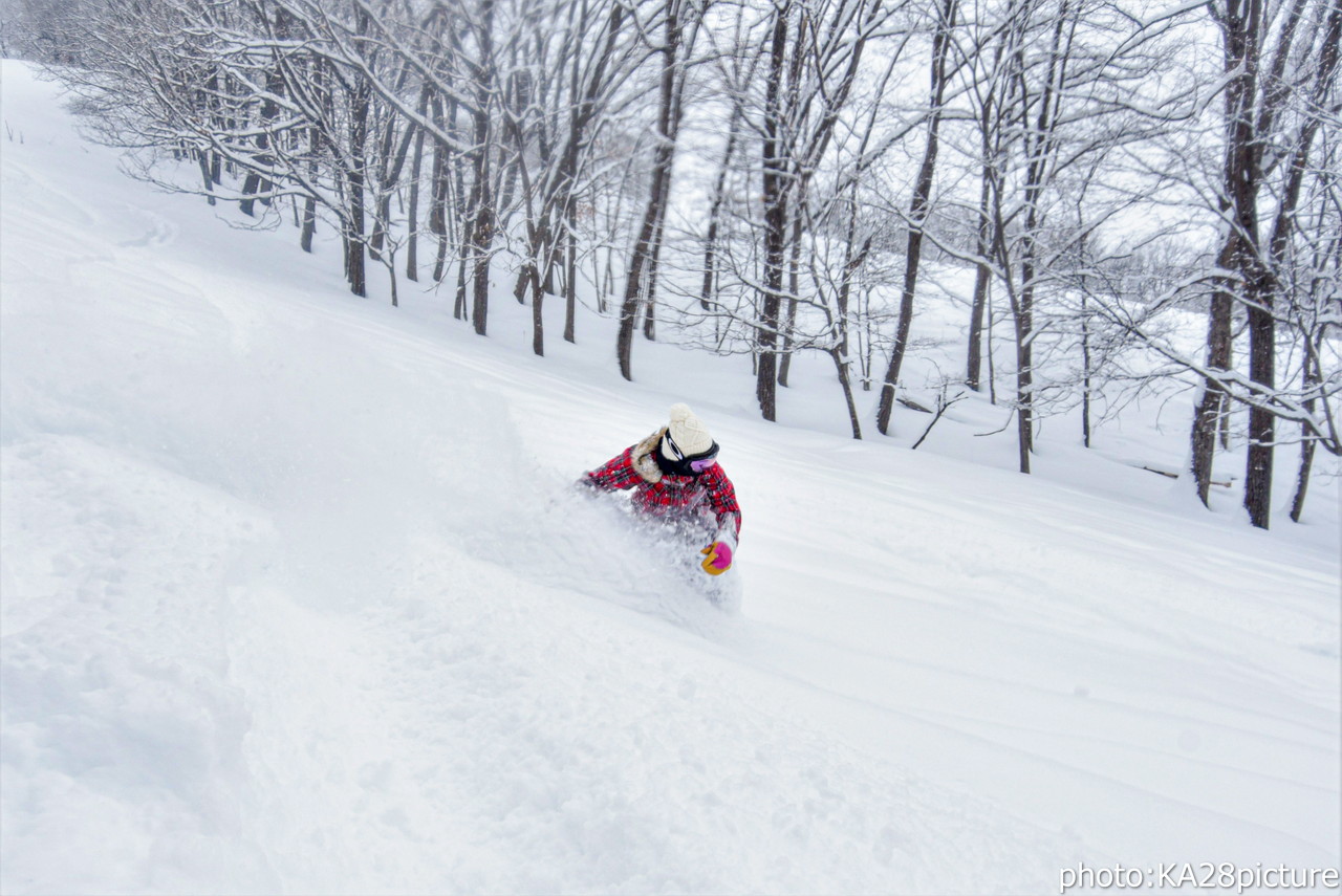 新嵐山スカイパーク・メムロスキー場　十勝エリアに待望の大雪＆パウダースノーがやって来た！歓喜のノートラックライディング(^^)v